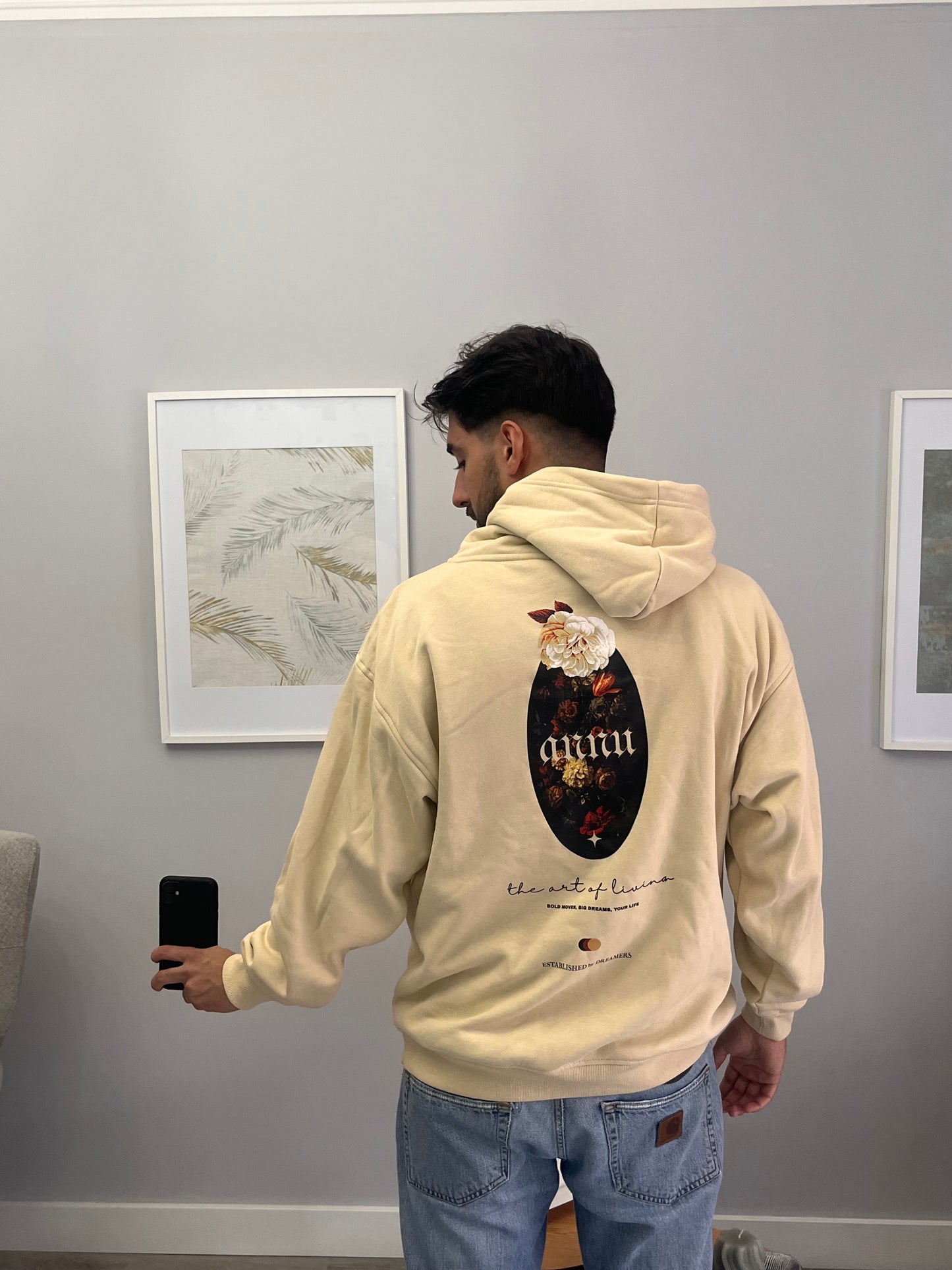 ART OF LIVING OVERSIZED HOODIE